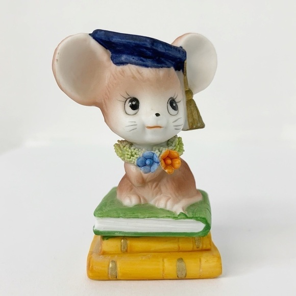Vintage The Graduate Mouse Porcelain miniature Figurine Graduation Gift - Picture 1 of 14